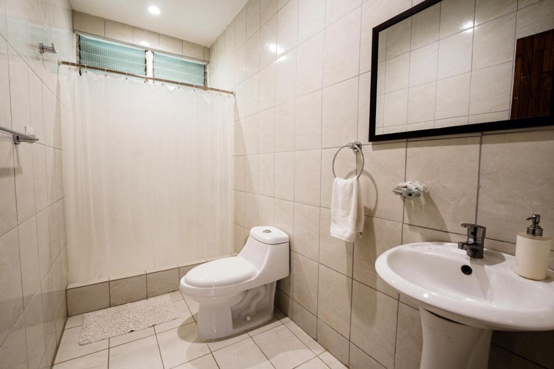 Diria Santa Cruz Hotel