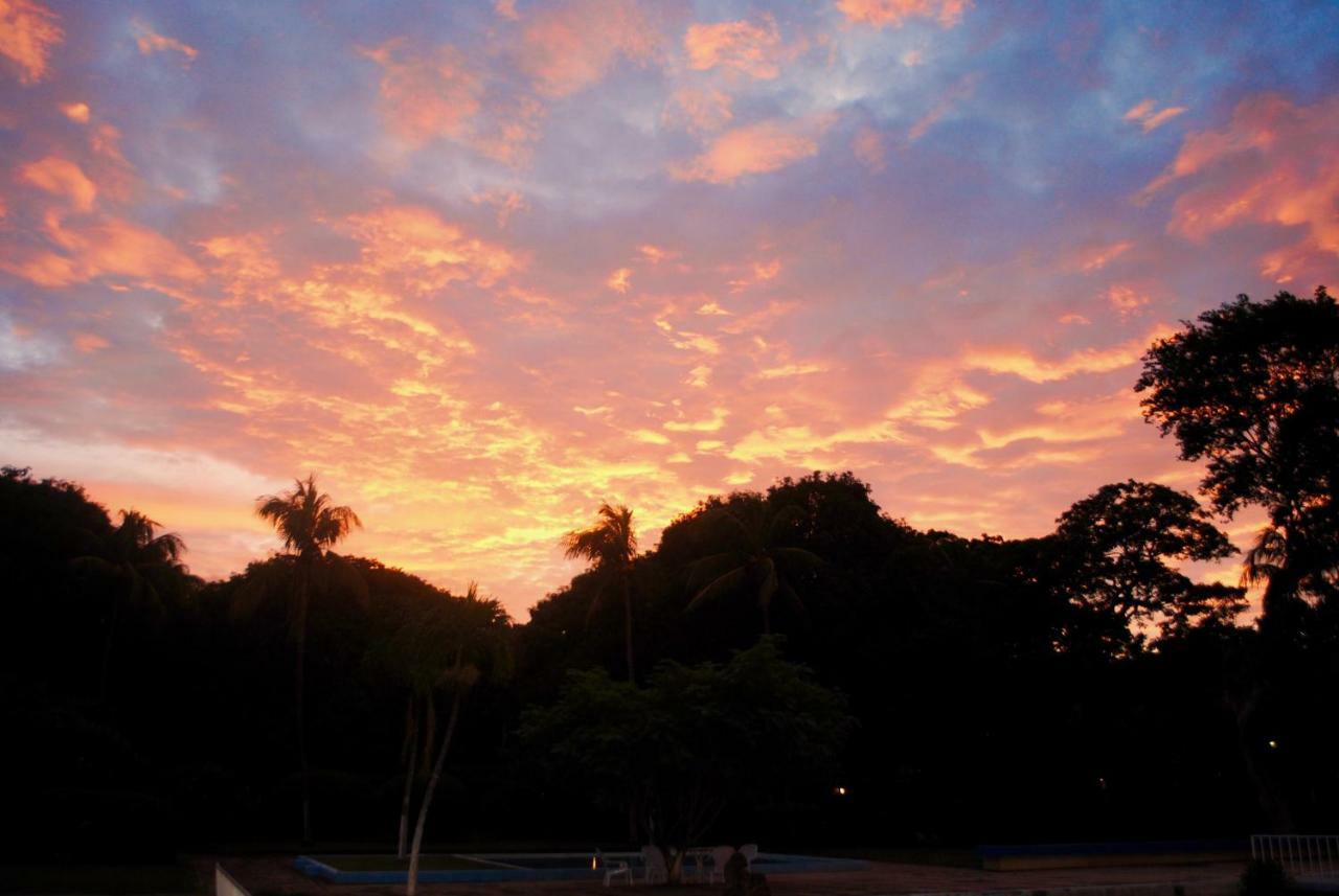 Diria Santa Cruz 3*